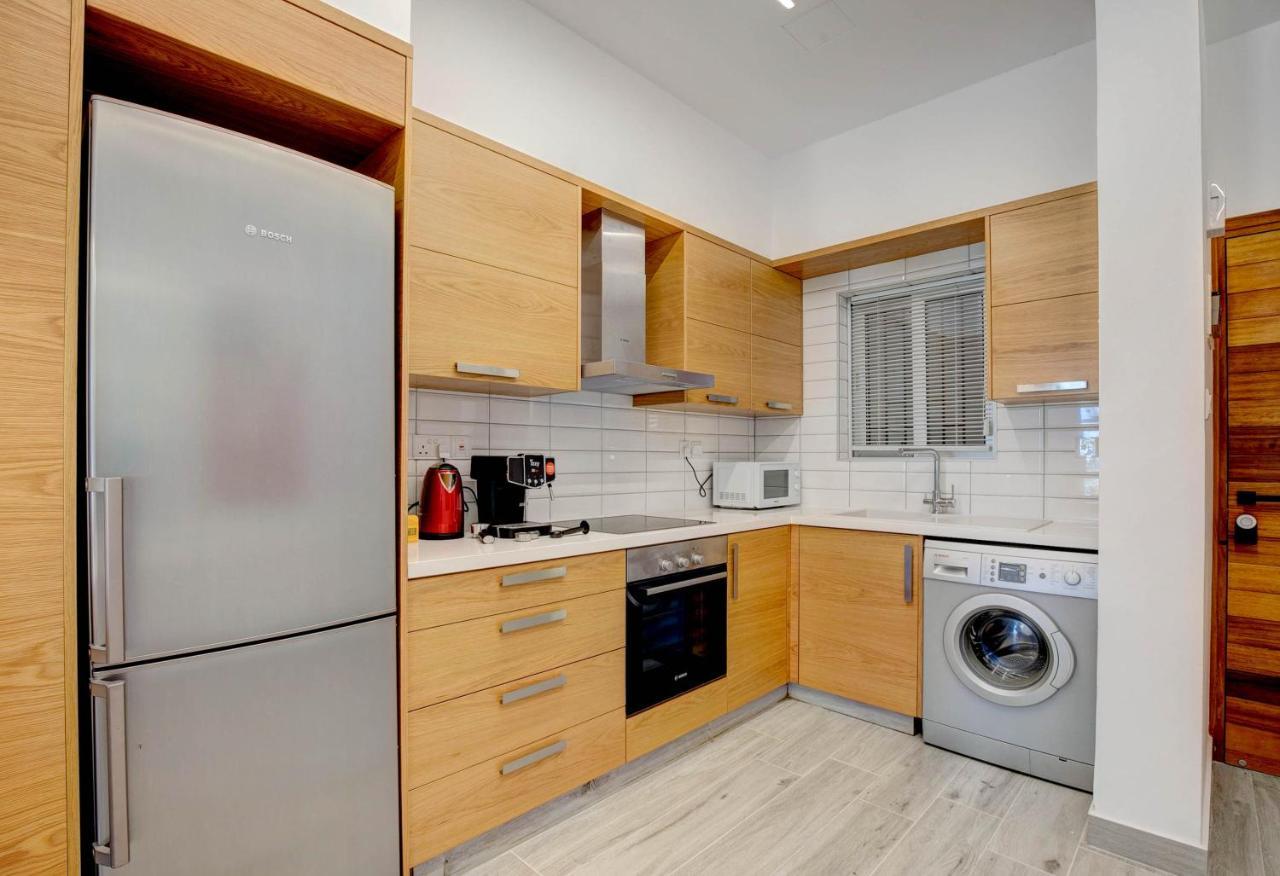 The Apollo - Luxury Apt Paphos