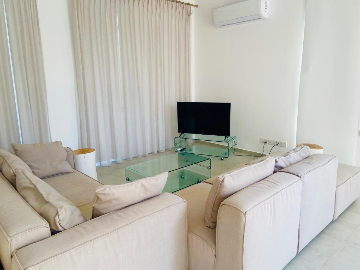 Iasonas Villas Coral Bay *