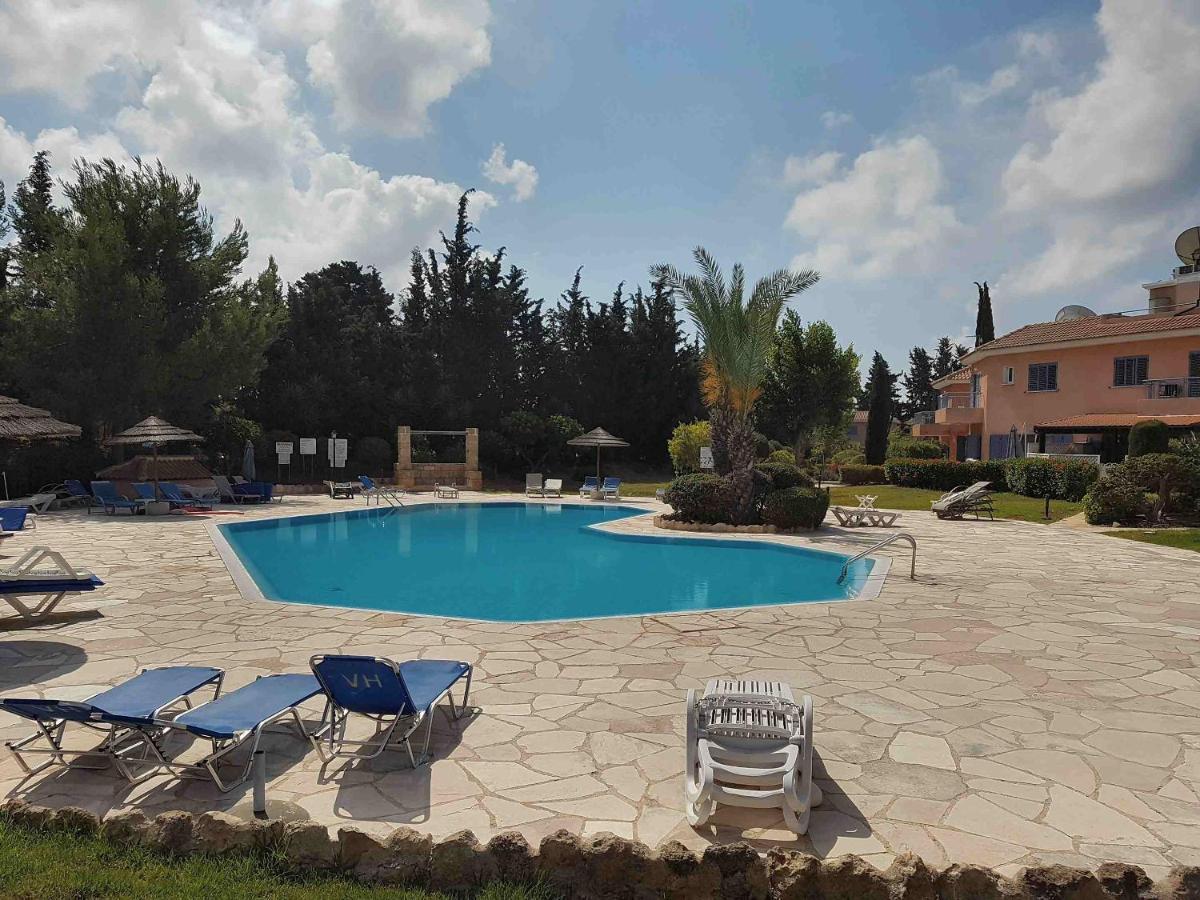 Limnaria Villas - Spacious 2 Bedroom Apartment *