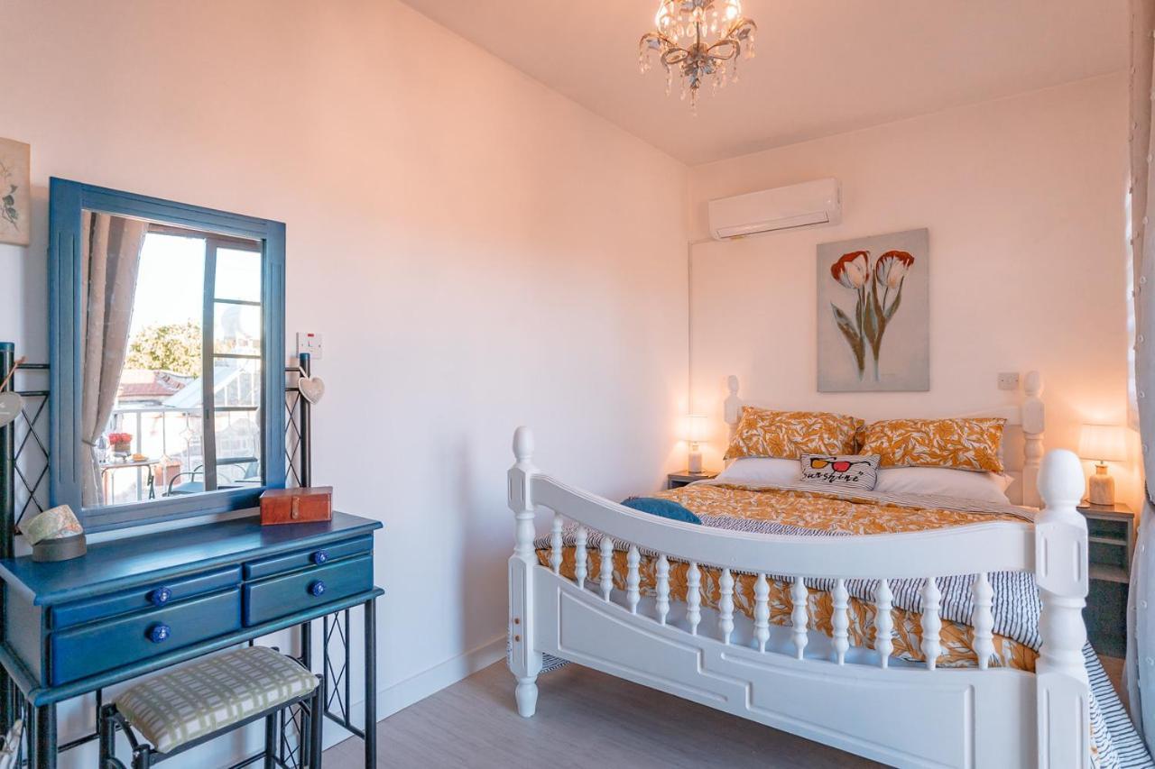 Holiday home Cosy Cyprus, Agios Dimitrianos, *