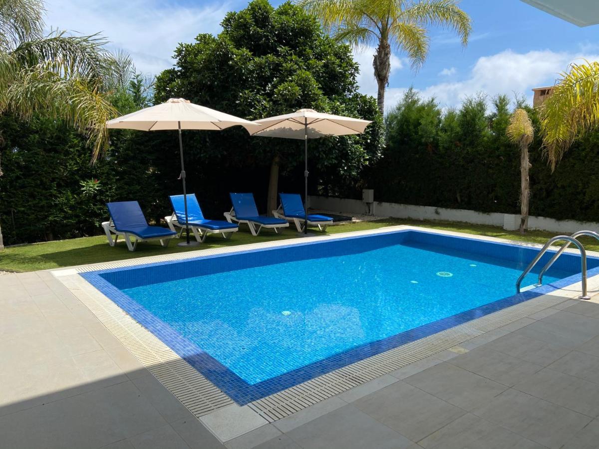 Iasonas Villas Coral Bay *