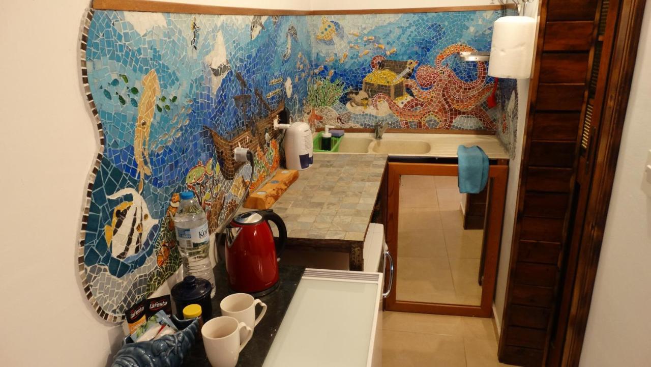 Heart For Art Studio Apartment *