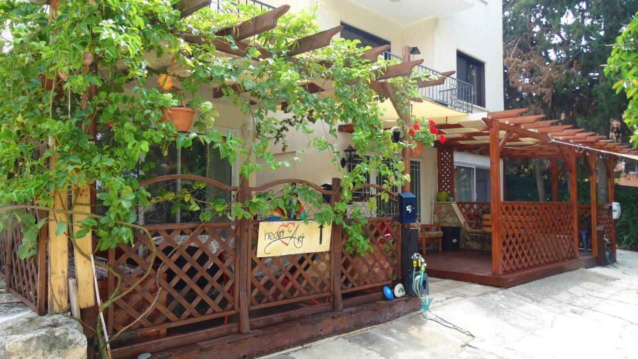 Heart For Art Studio Apartment Paphos