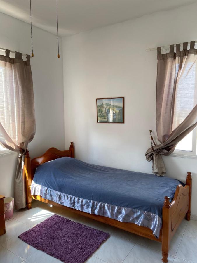 Peaceful Townhouse With Private Pool Near The Sea Paphos