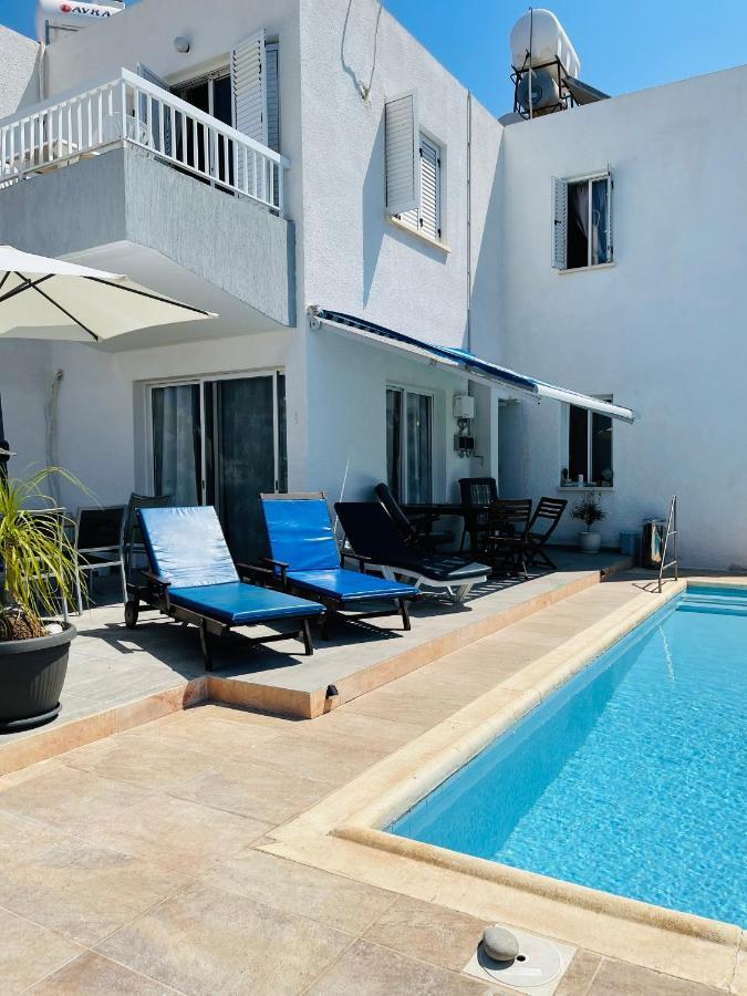 Apartment Peaceful Townhouse With Private Pool Near The Sea