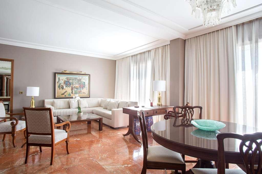 Annabelle 5* Paphos
