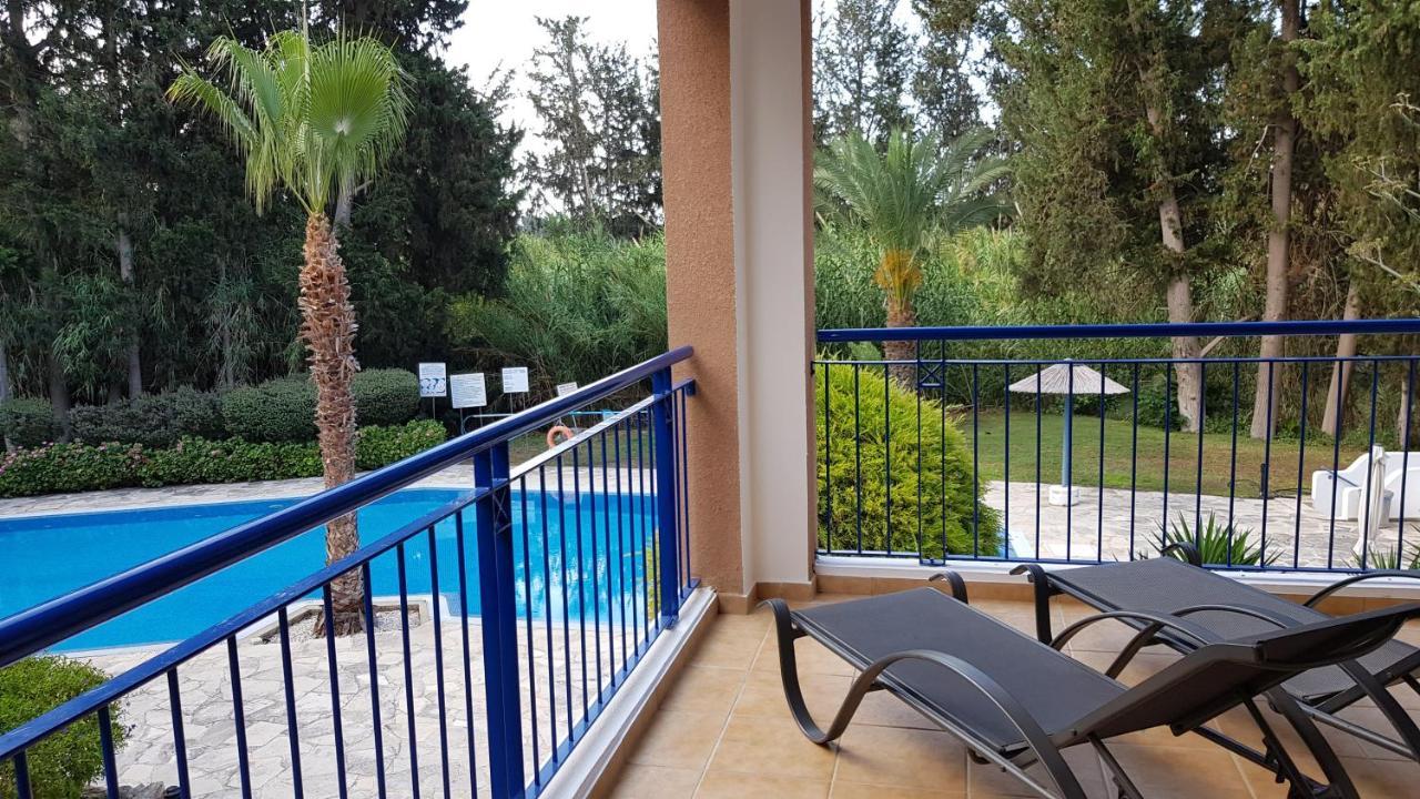 Paradise Gardens Iv 2 Bd Amazing