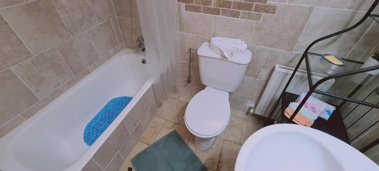 Elegance 3br Apt * Paphos