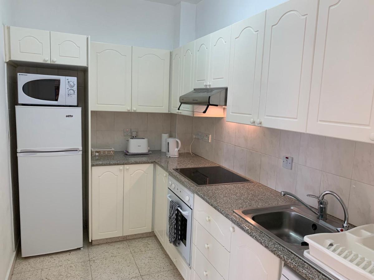 King's Palace - Very Spacious 1 Bed Apartment