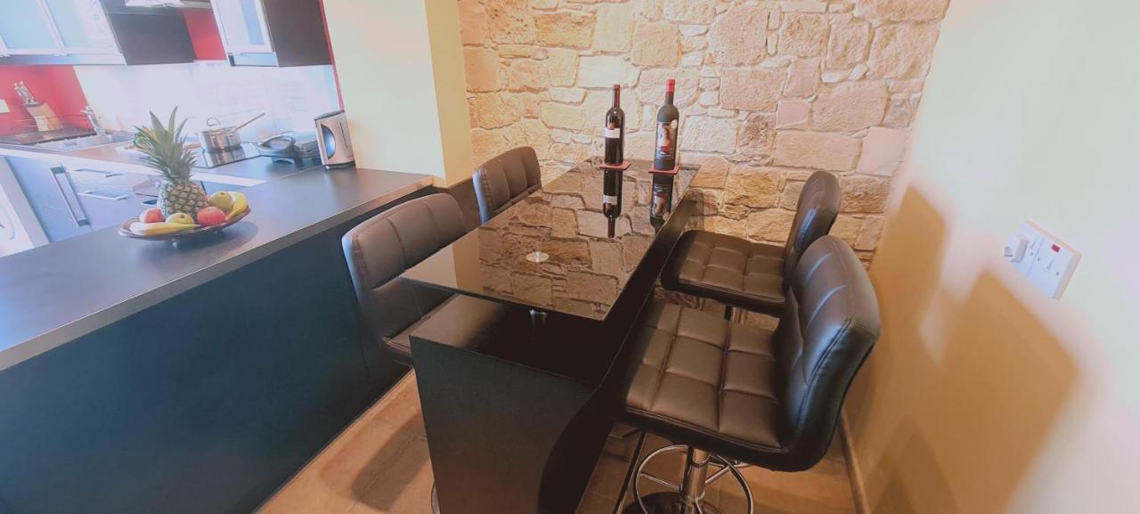Elegance 3br Apt * Paphos