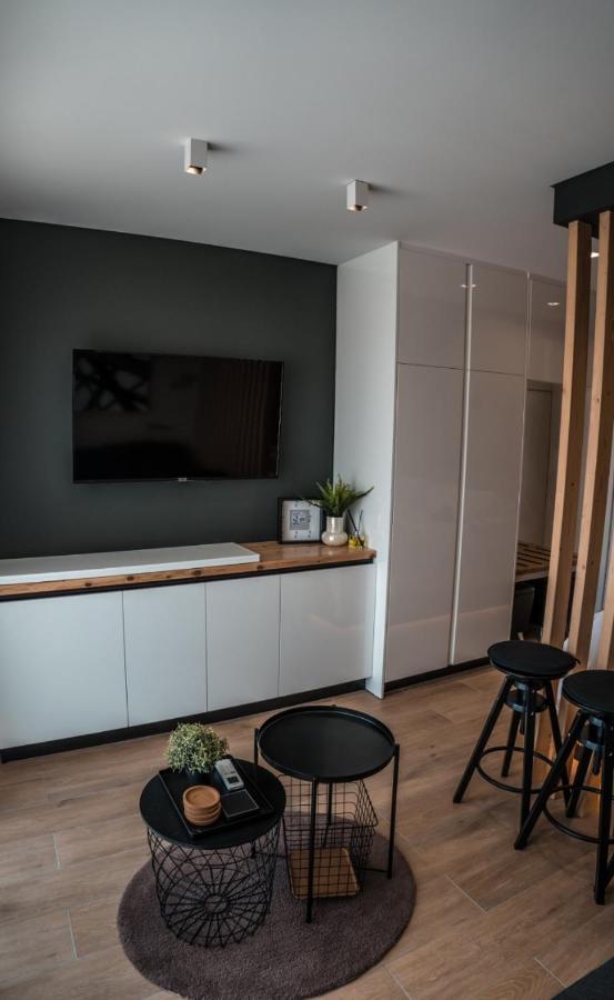 Cosea Living: Seaside Deluxe In Harbour 107b