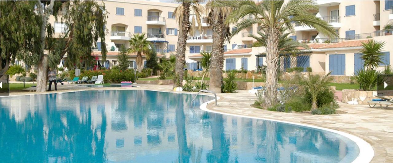 Kings Palace - Modern And Stylish Pool Facing Paphos