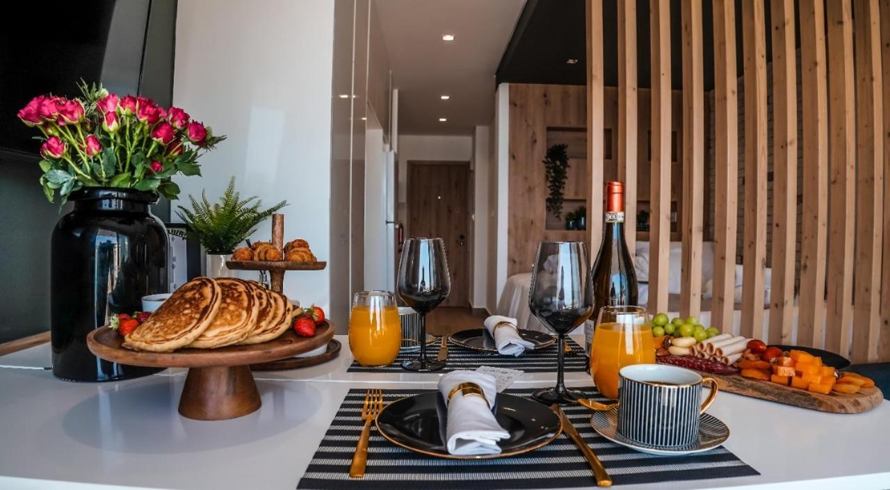 Cosea Living: Seaside Deluxe In Harbour 107b Apartment