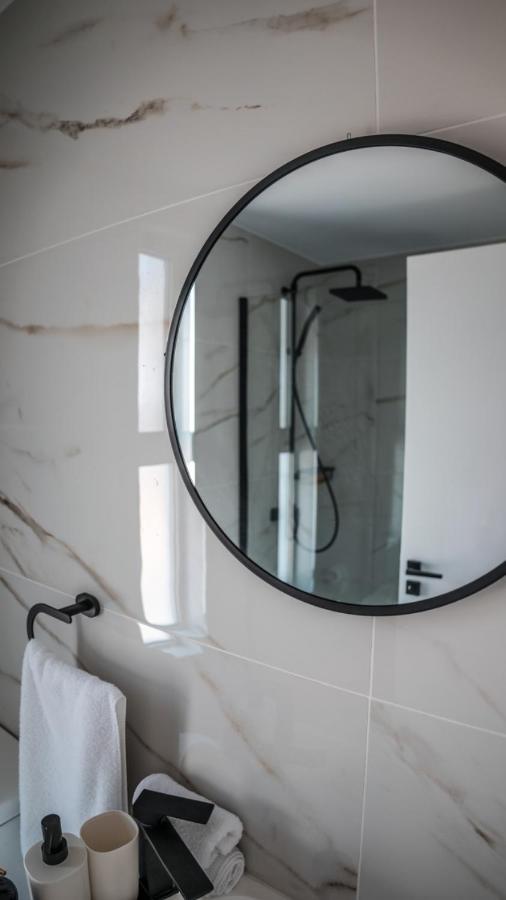 Cosea Living: Seaside Deluxe In Harbour 107b *