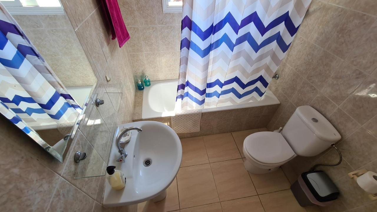 Central 2 Bedroom In Kato