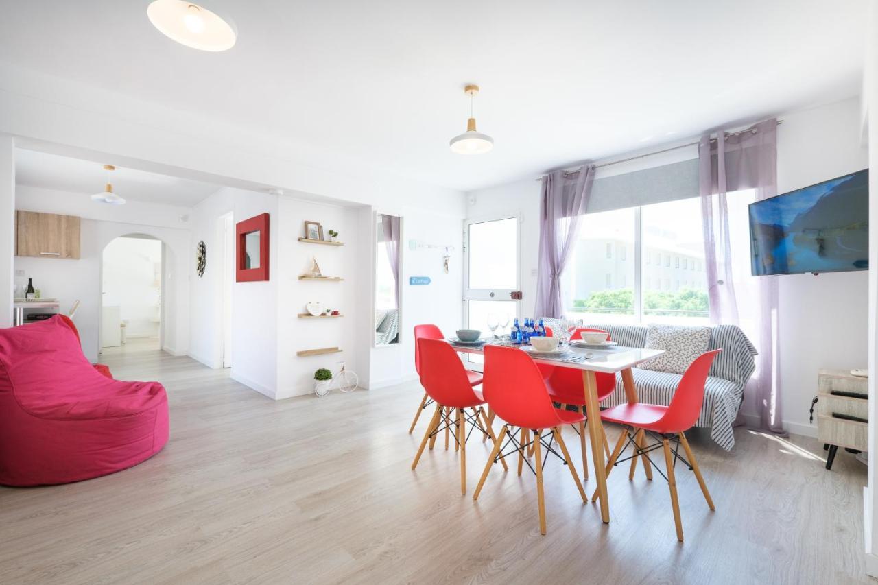 Seaview 3 Bedroom Kings Road Penthouse * Paphos