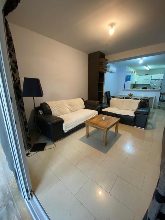 Apartamento Limnaria Gardens Paphos