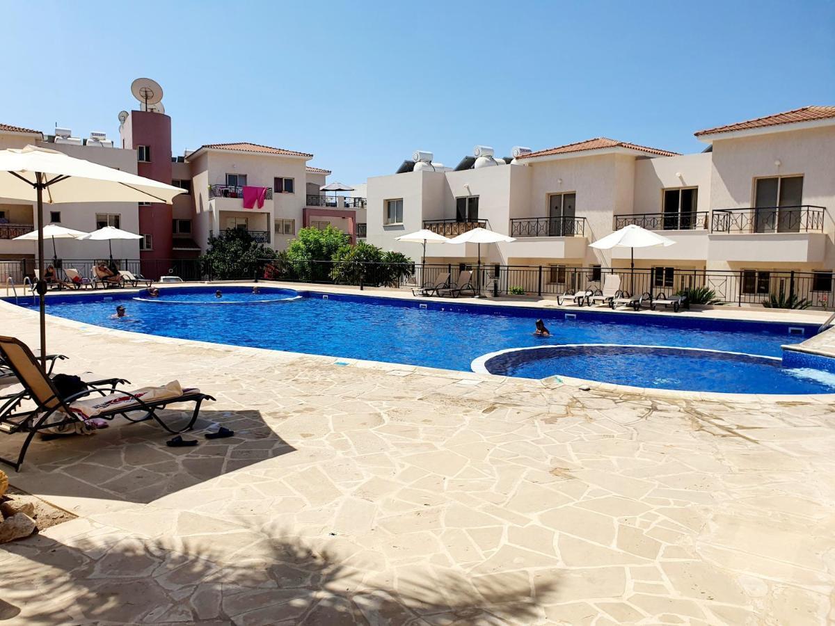 Nice Freshly Renovated Sea-view Apartment