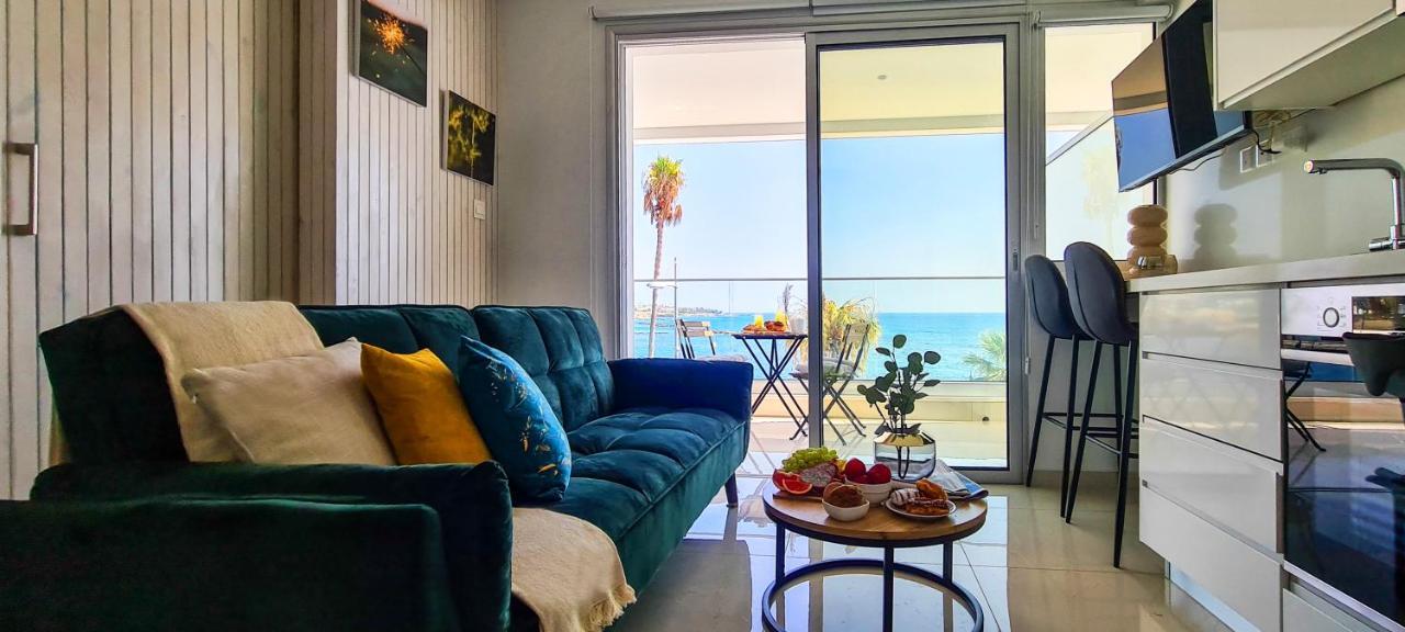 Phaedrus Living: Seaview Emerald Flat Lighthouse 48 Paphos