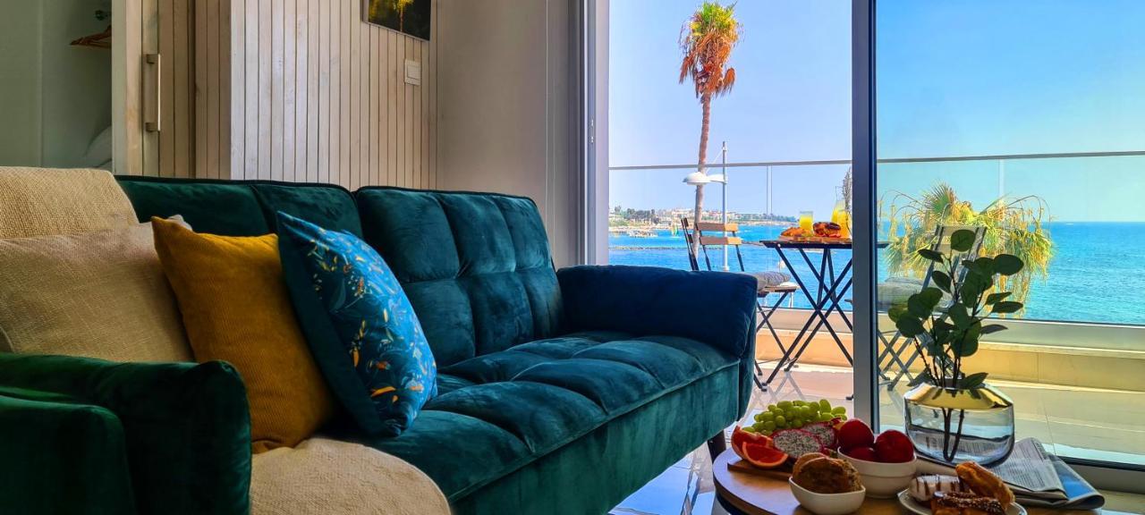 Phaedrus Living: Seaview Emerald Flat Lighthouse 48