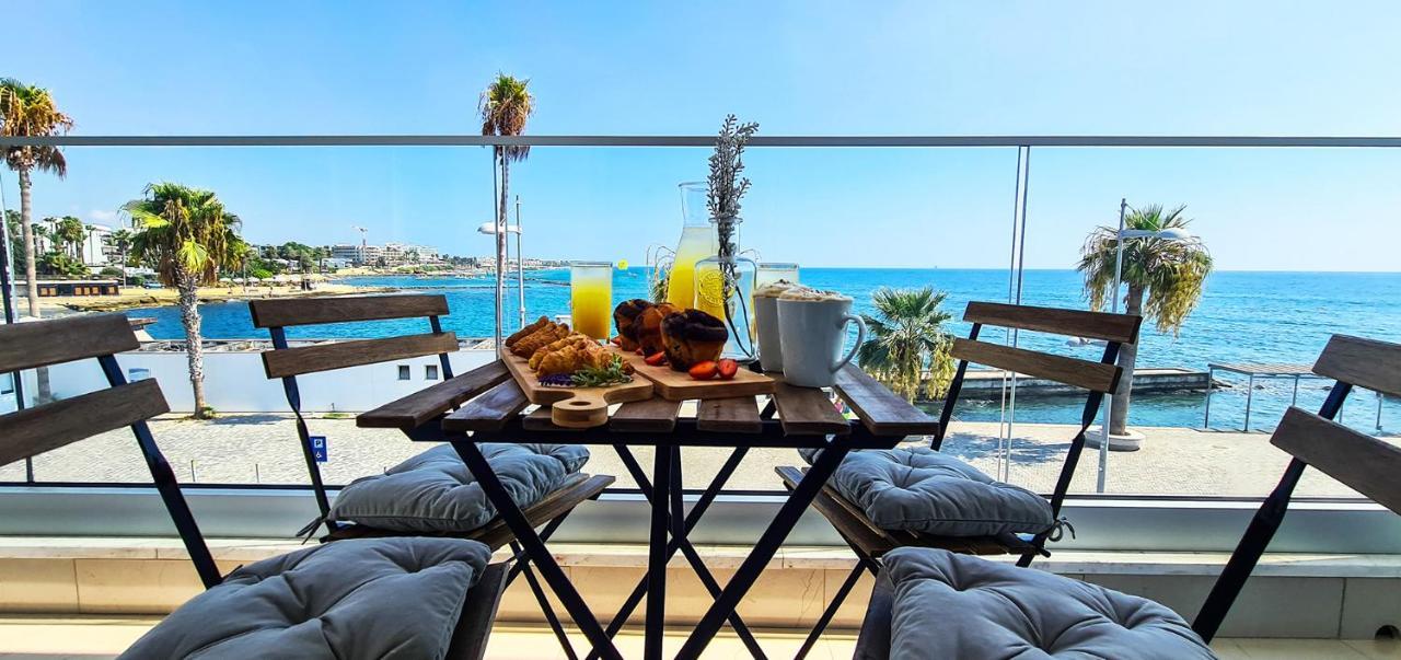 Phaedrus Living: Seaview Emerald Flat Lighthouse 48 *