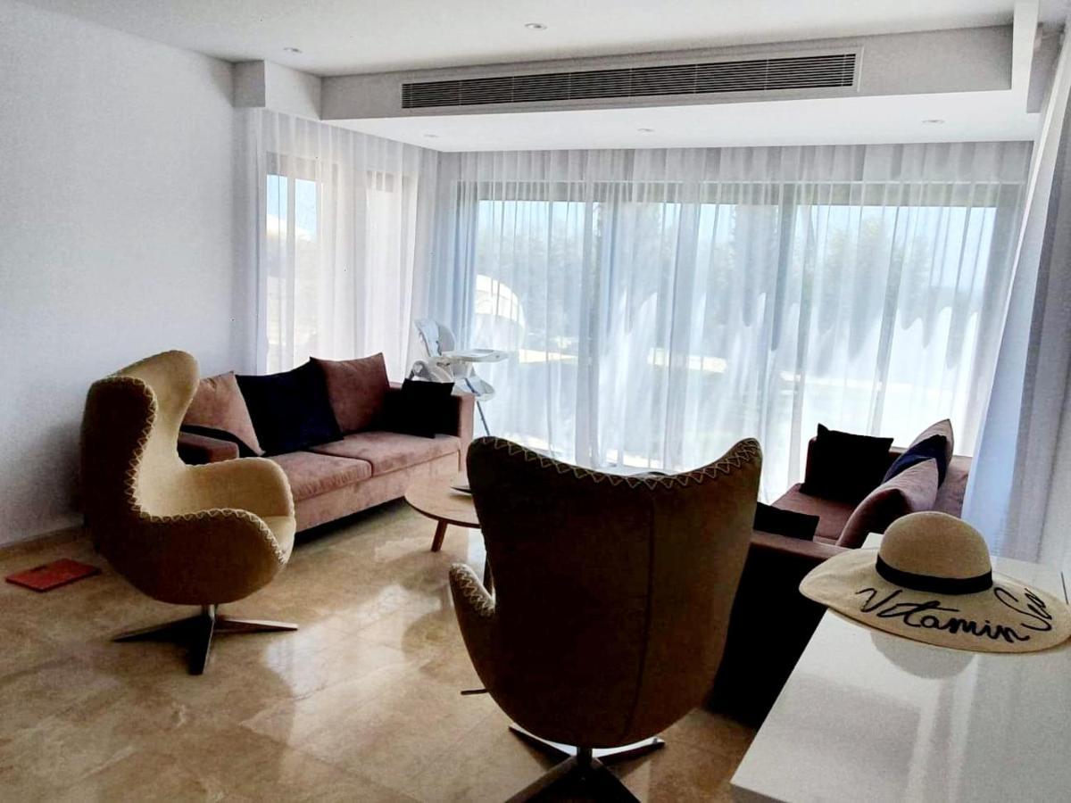 Villa Luxury 6 Bedroom With Privet Pool In Paphos