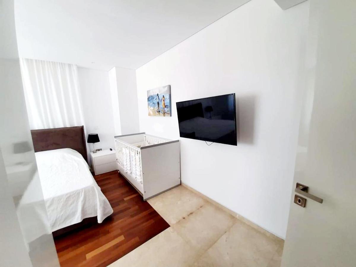 Luxury 6 Bedroom With Privet Pool In