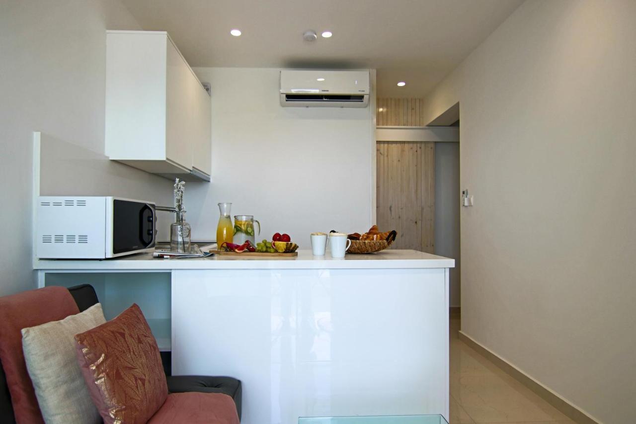 Phaedrus Living: Seaview Onyx Flat Lighthouse 48 Apartment Paphos