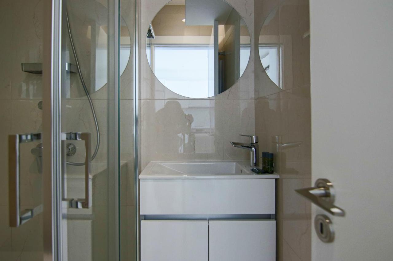 Apartment Phaedrus Living: Seaview Emerald Flat Lighthouse 48 Paphos