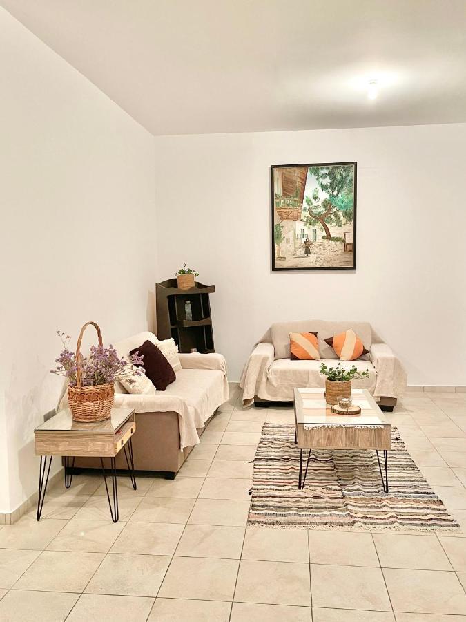 The Mountain House Apartment Paphos