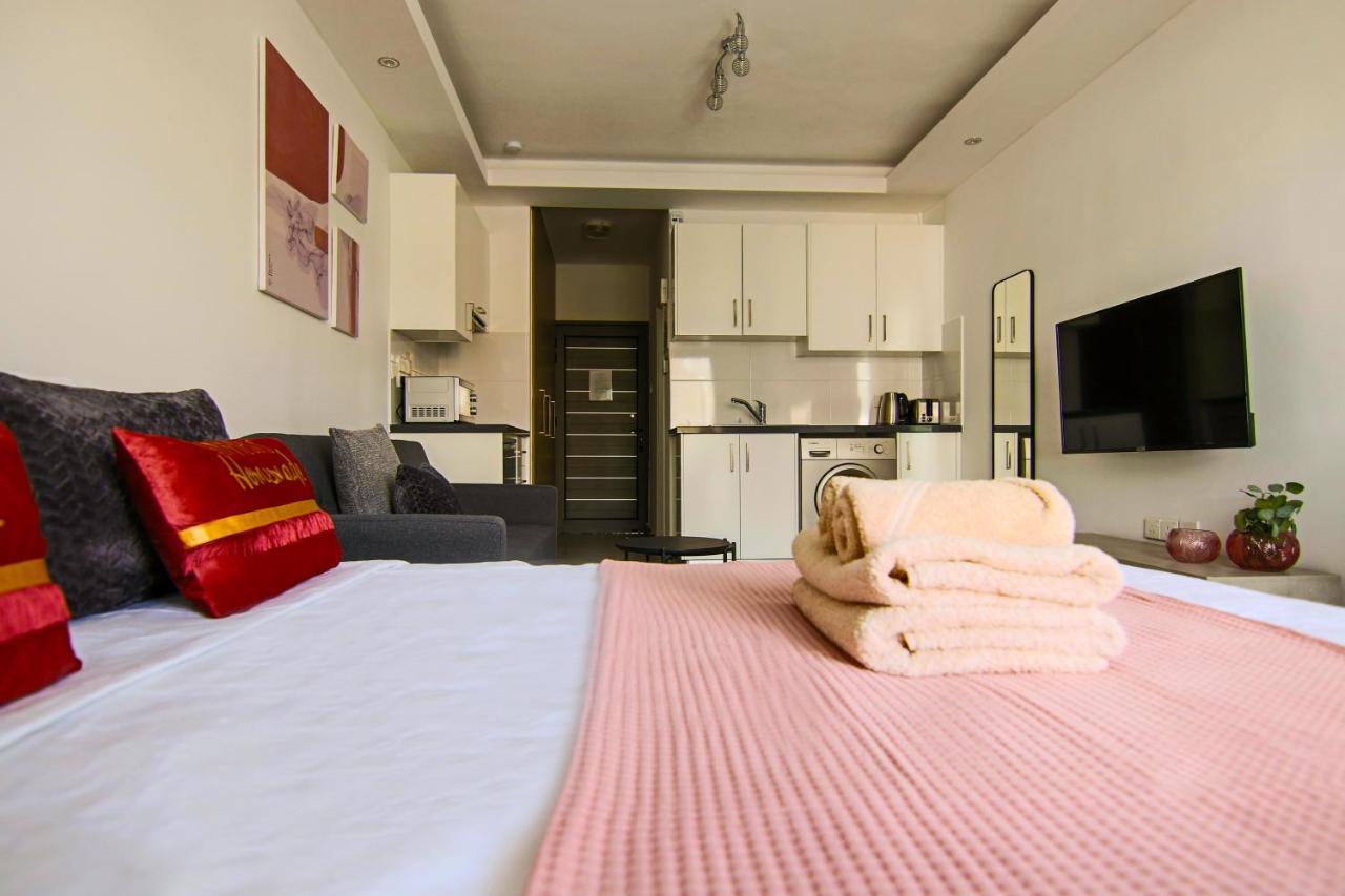 Apartment Phaedrus Living: Seaside Luxury Flat Athina 115 Paphos