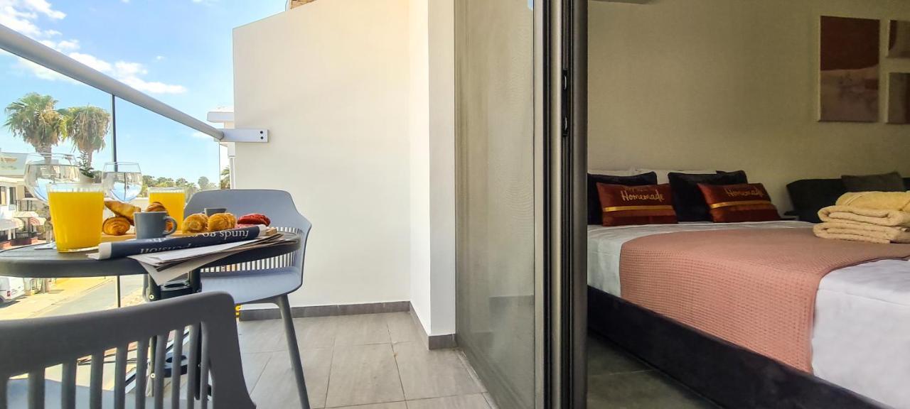 Apartment Phaedrus Living: Seaside Luxury Flat Athina 115