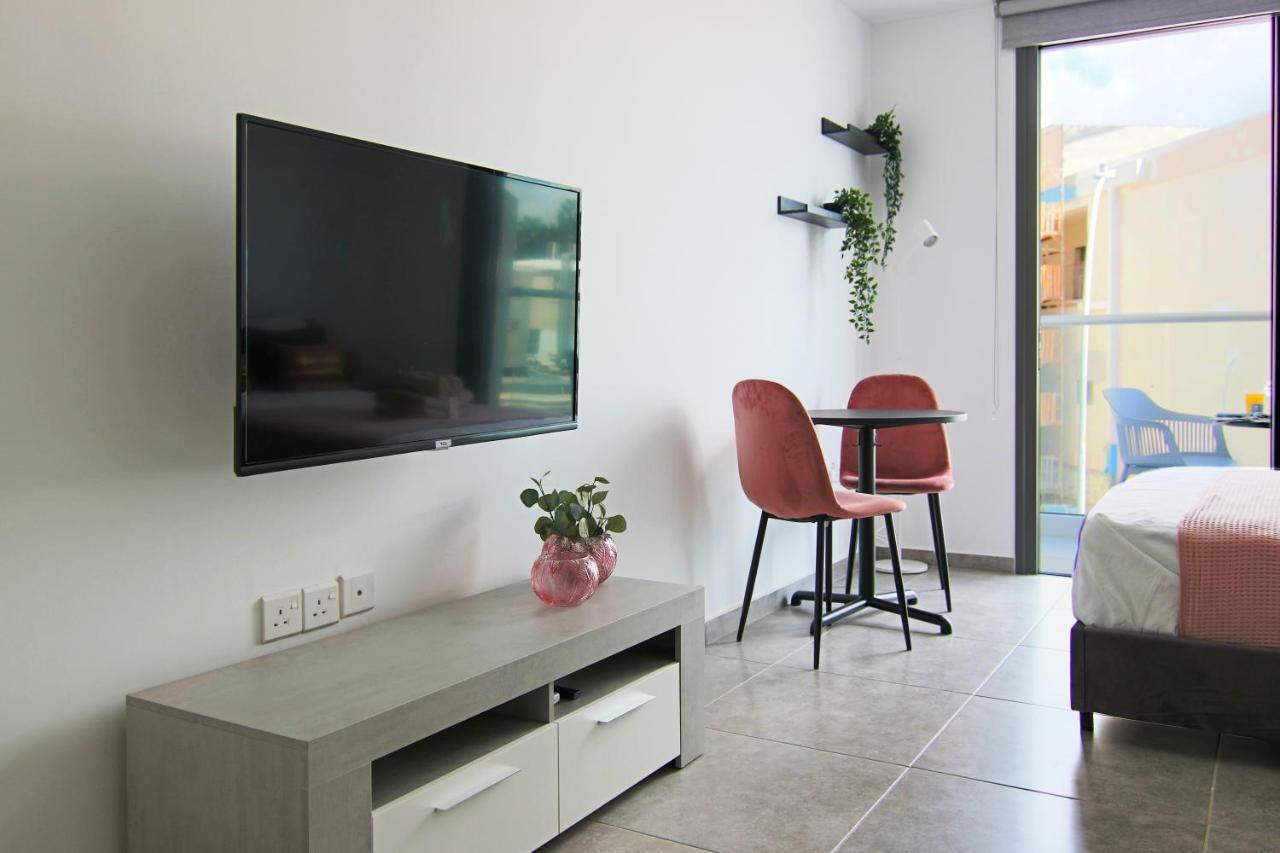 Phaedrus Living: Seaside Luxury Flat Athina 115 Apartment Paphos