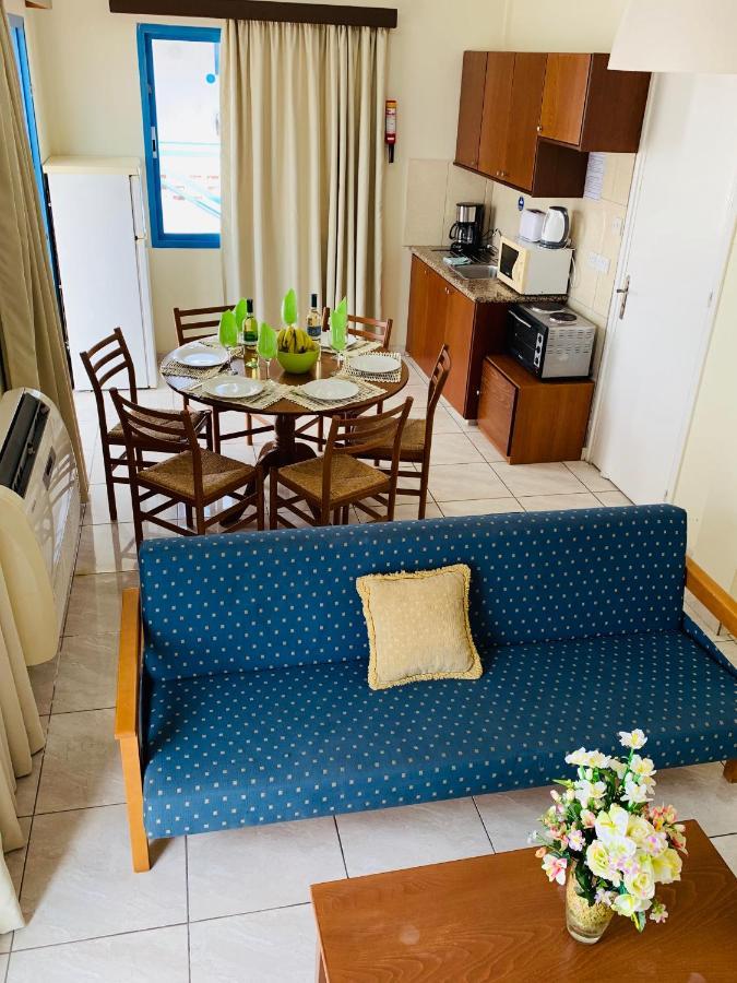 Kefalonitis 3* Paphos