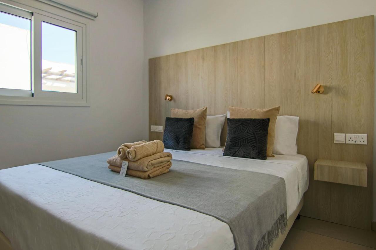 Phaedrus Living Seaview Flat Limnaria 154 Paphos