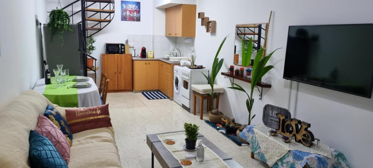 Buenaventura Cosy Kato