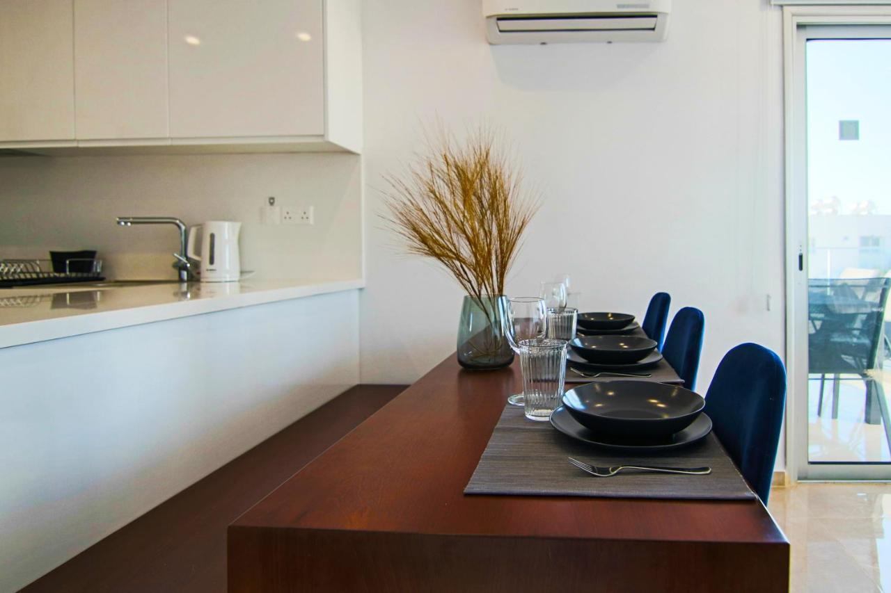 Apartment Phaedrus Living Seaside Residence Lighthouse 70