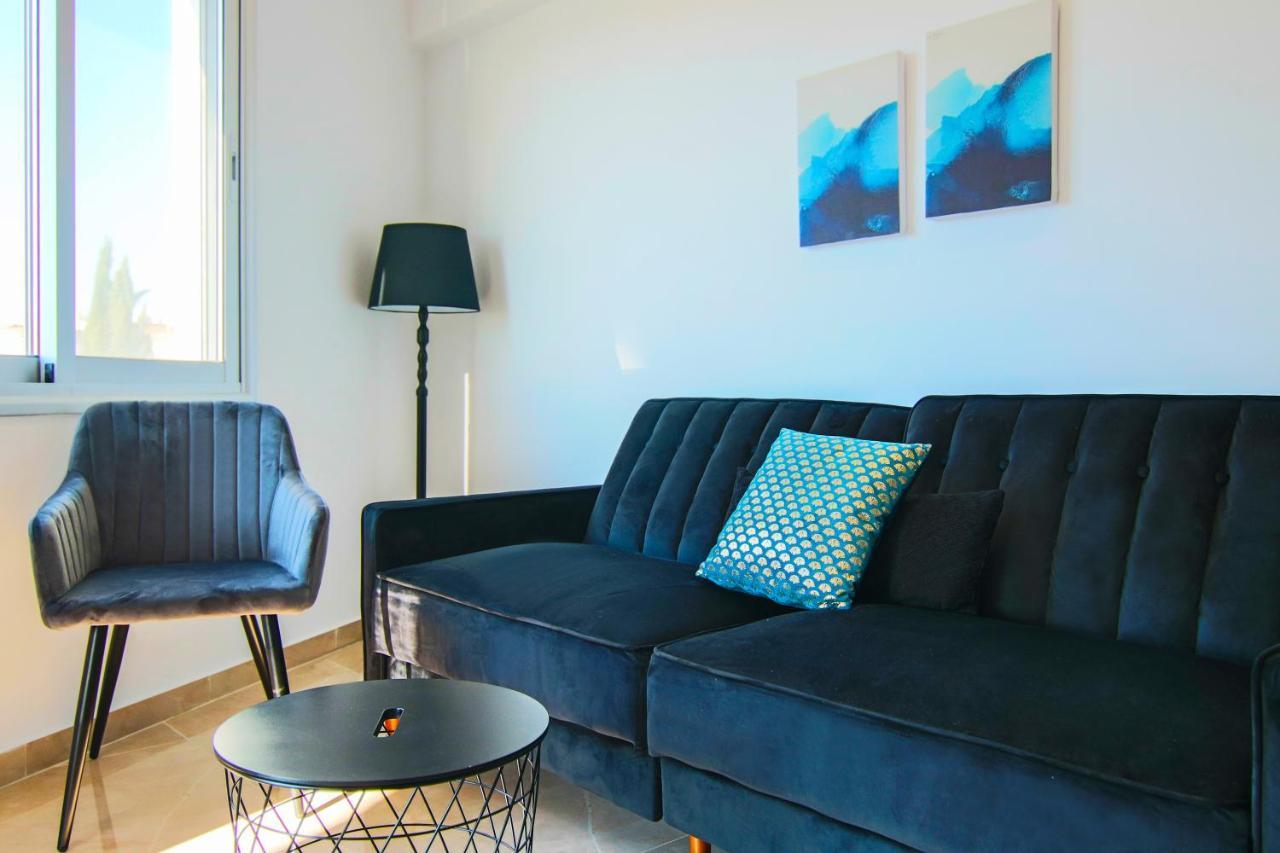 Phaedrus Living Seaside Residence Lighthouse 70 Apartment *