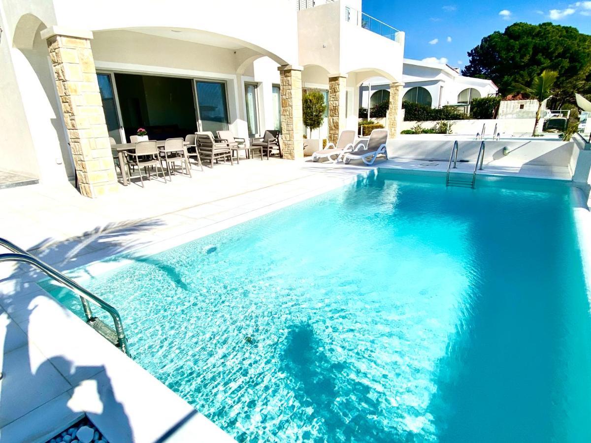 Coral Bay * Paphos