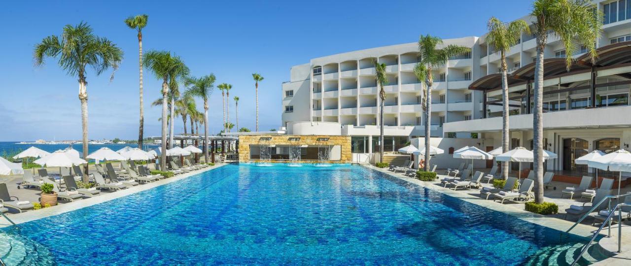 Hotel Alexander The Great Beach