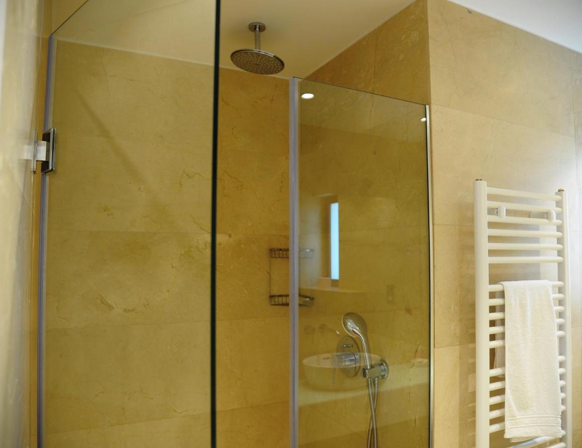 Villa Luxury 6 Bedroom With Privet Pool In