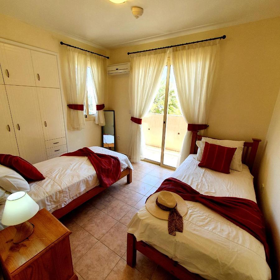 Apartment Lovely 2 Bedroom A206, 800m To The Sea *