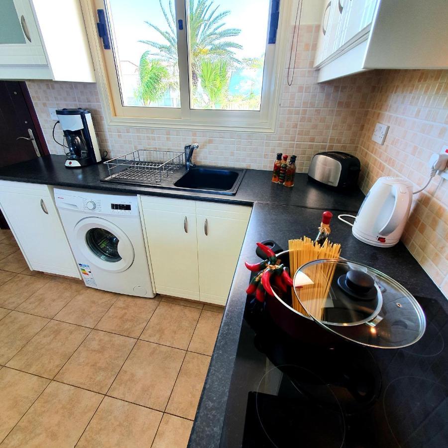 Lovely 2 Bedroom A206, 800m To The Sea Apartment *