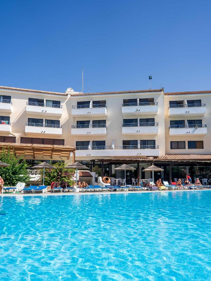Gardens Holiday Aparthotel Paphos