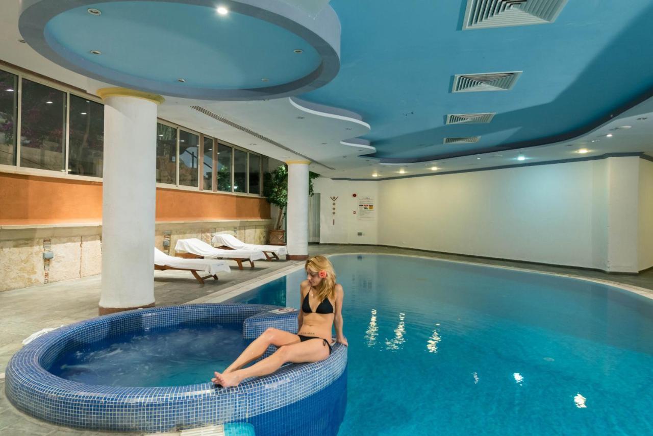 Gardens Holiday Aparthotel 3*