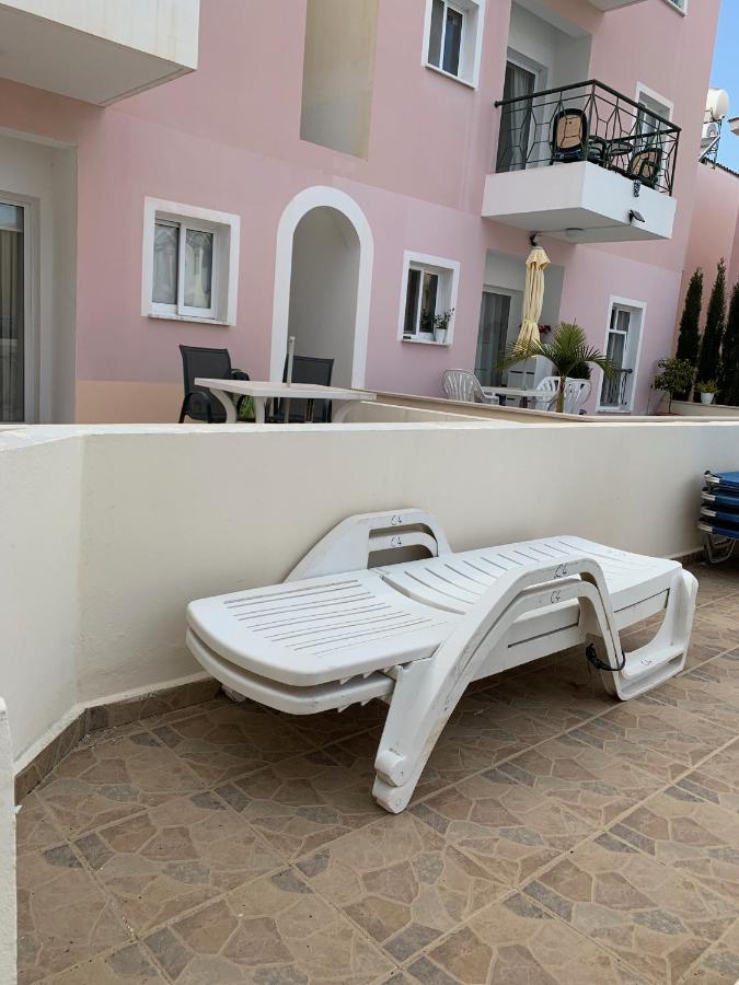 Limnos Gardens * Paphos