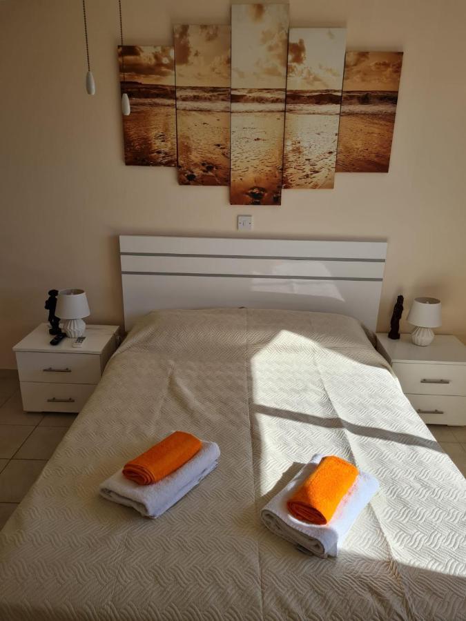 Ocean Apartment