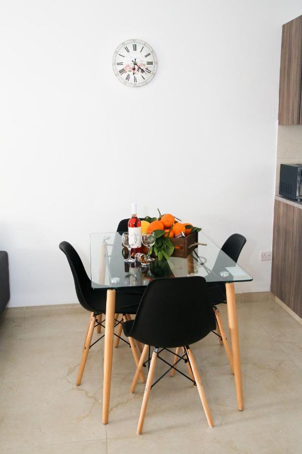1b Seaside Orchid, Sea, Center Apartment *