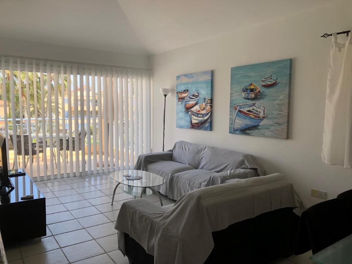 Apartment Bright 2 Bed, Pool Facing In Limnaria Gardens *