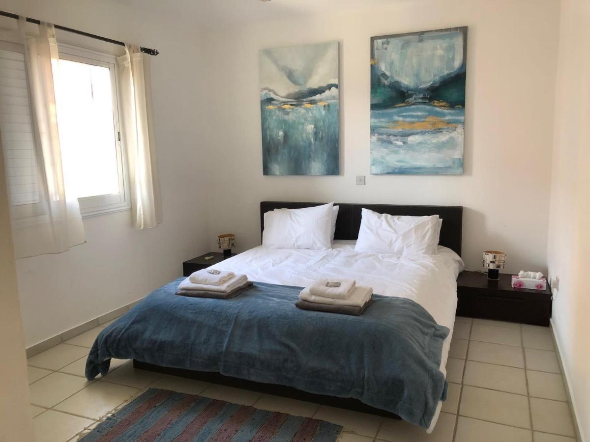 Bright 2 Bed, Pool Facing In Limnaria Gardens *